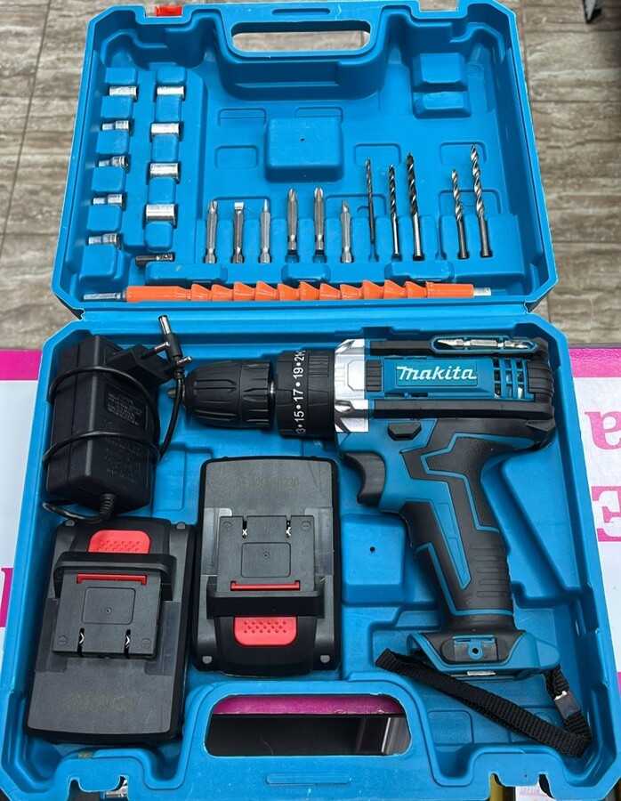 Шуруповерт Makita 48v 2акб