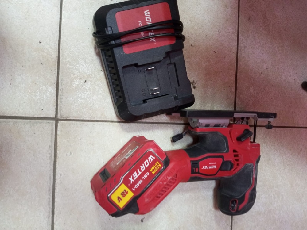 Лобзик Wortex cjs1330