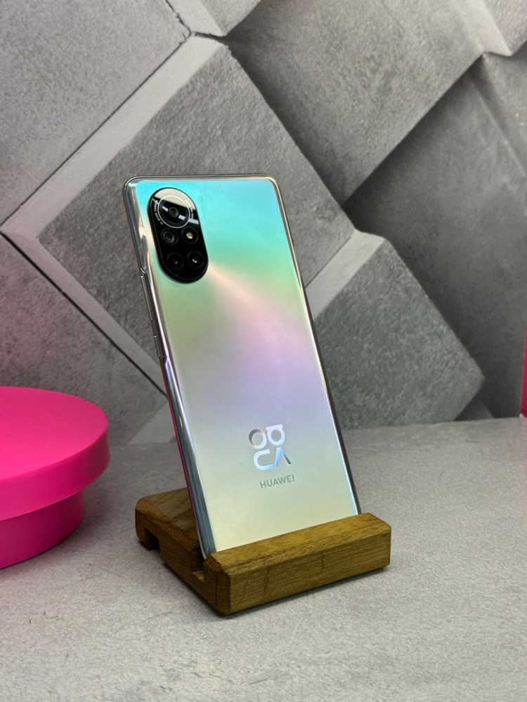 Смартфон Huawei Nova 8 8/128