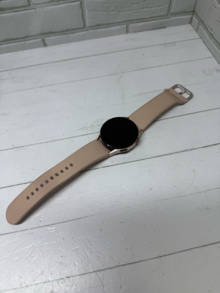 Смарт-часы Samsung Galaxy Watch