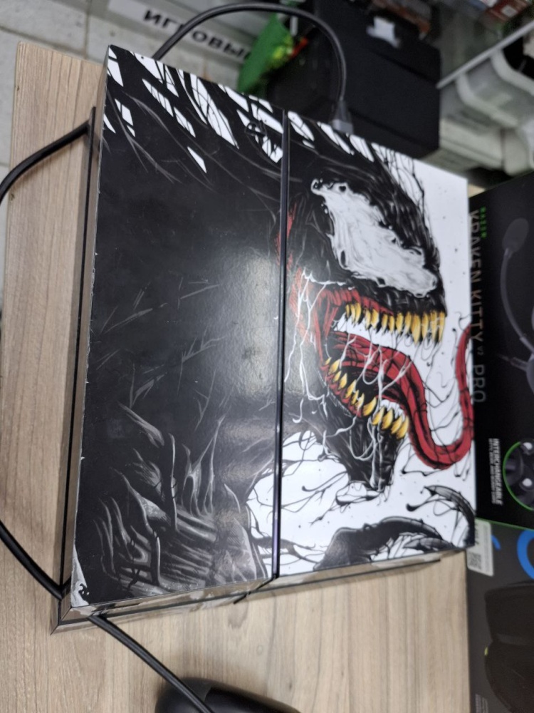 Игровая приставка Sony PlayStation 4 fat