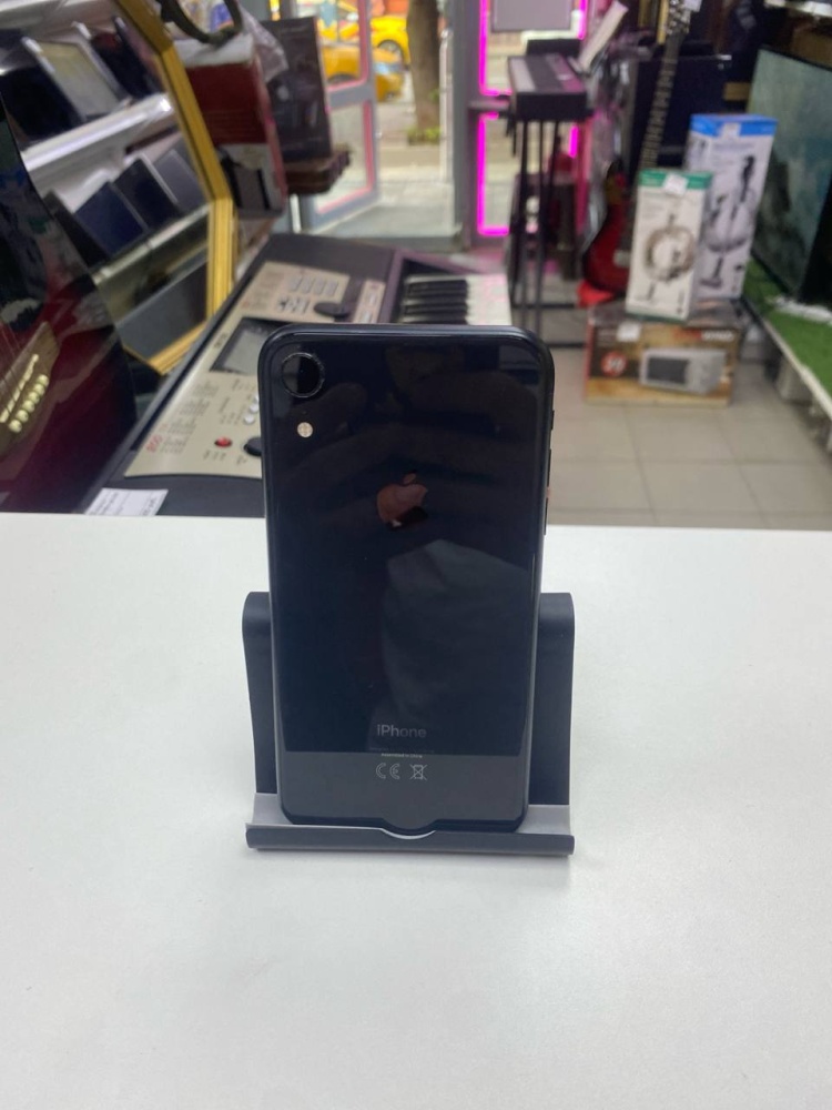 Смартфон iPhone XR 64 Gb