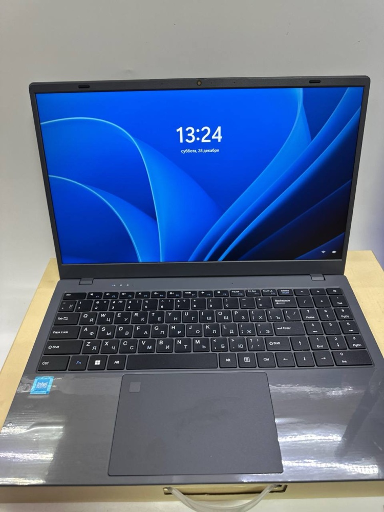 Ноутбук Win 4Q
