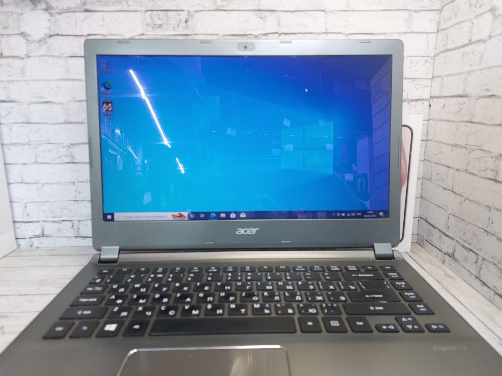 Ноутбук Acer i3-3/6/512/GT740m(2)