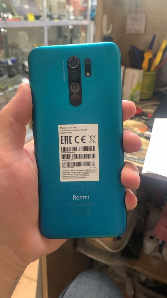 Смартфон Xiaomi Redmi 9