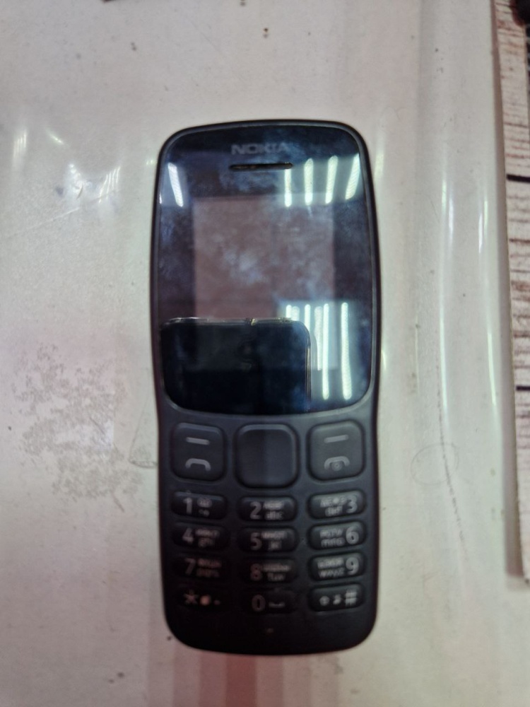 Мобильный телефон Nokia 106