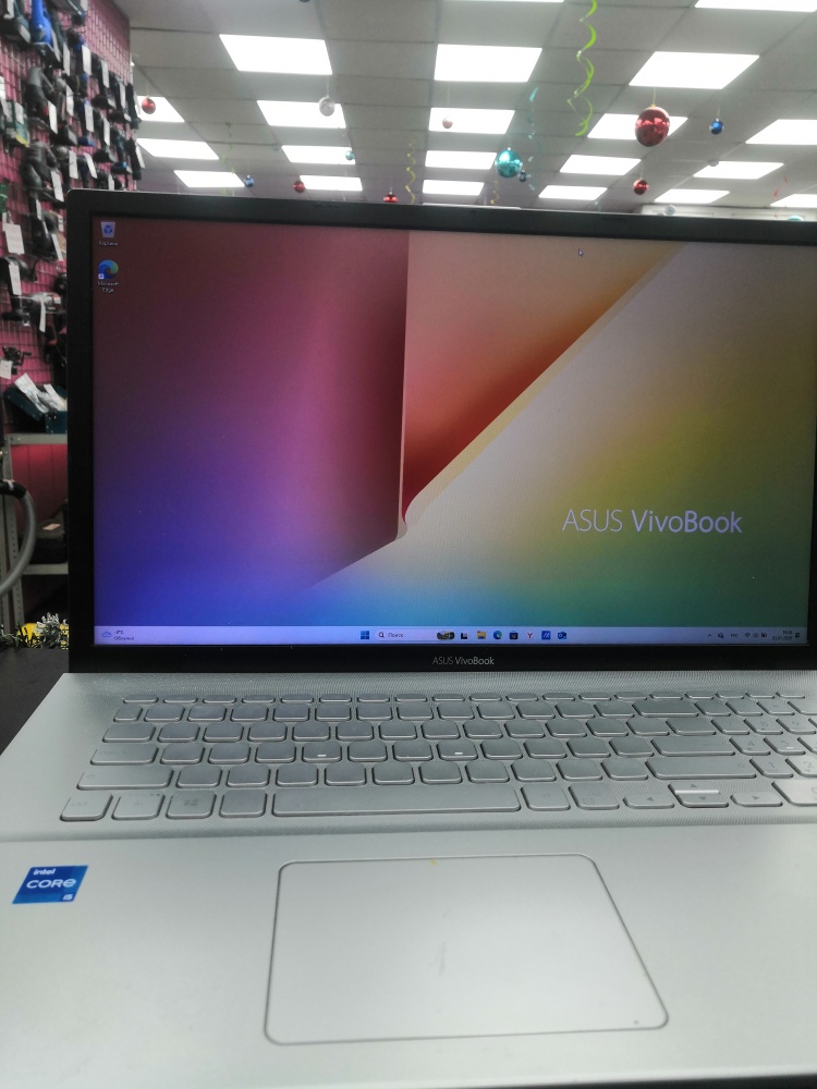 Ноутбук ASUS x712e