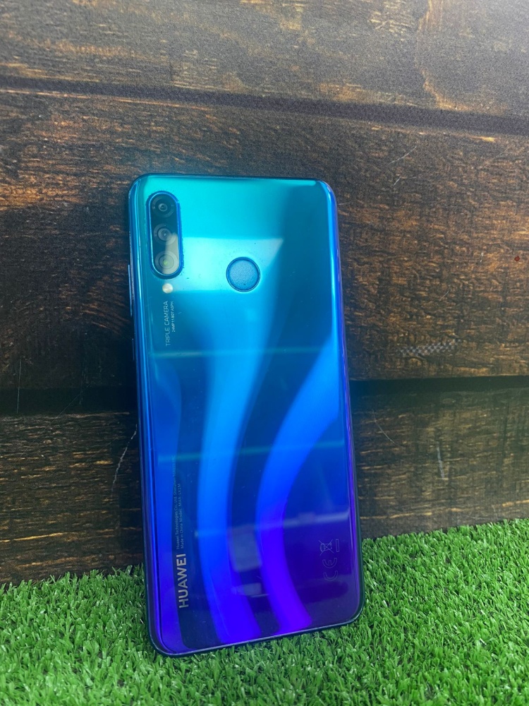 Смартфон Huawei P30 Lite 4/128