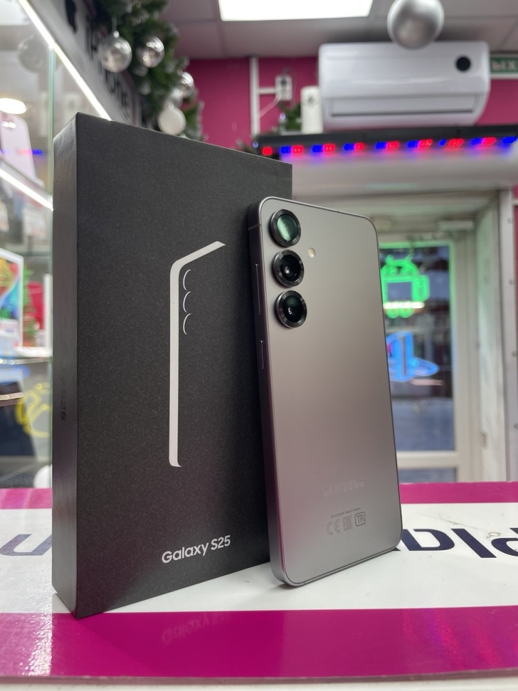 Смартфон Samsung S25 12/128