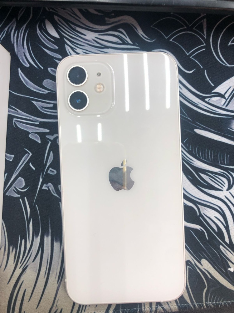 Смартфон iPhone 12 128 Gb