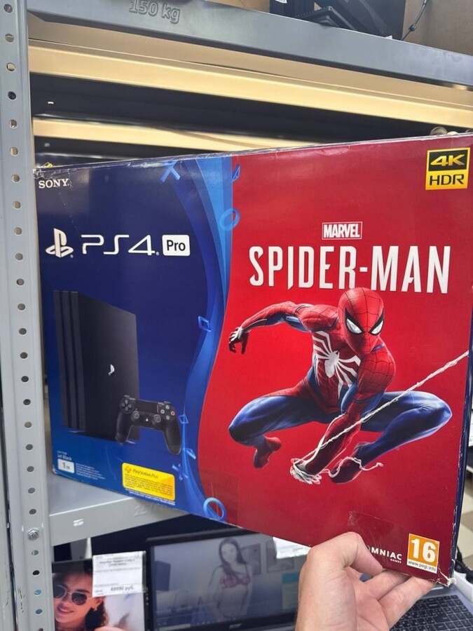 Игровая приставка Sony PlayStation 4 PRO