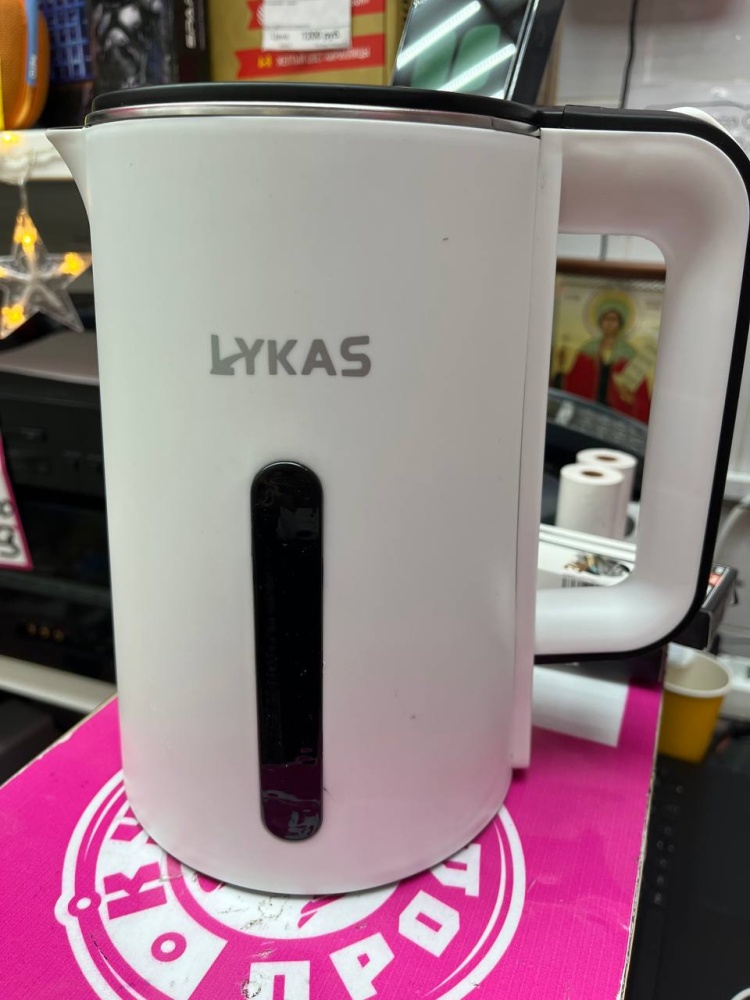 Чайник LYKAS