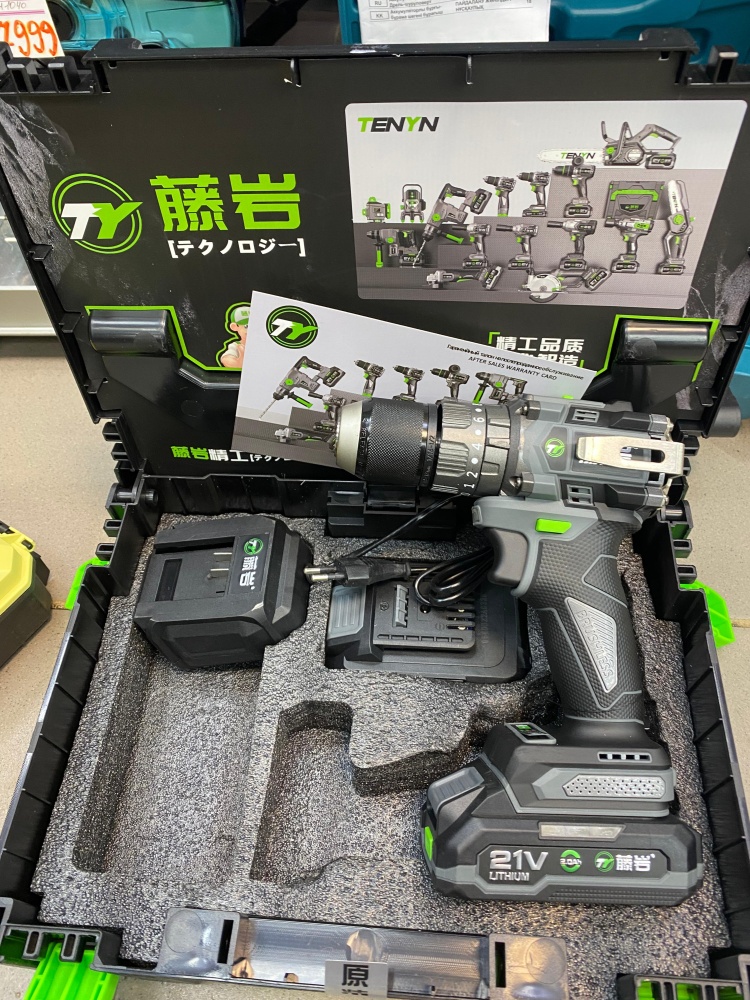 Шуруповерт TININ 21V