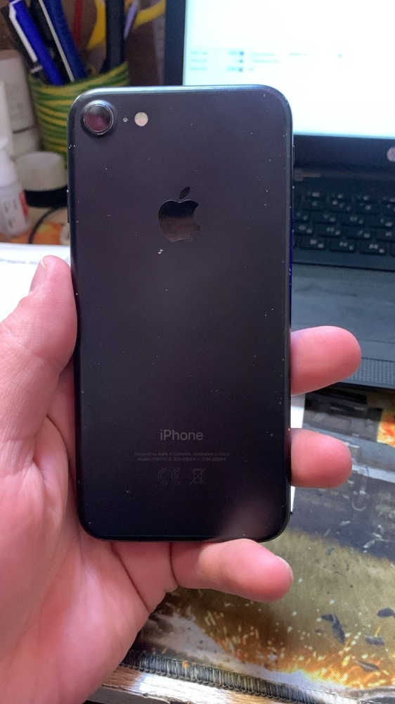 Смартфон iPhone 7 32Gb
