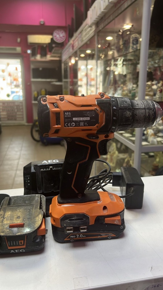 Шуруповерт AEG BS18G4
