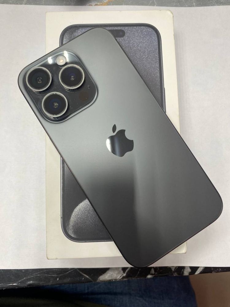 Смартфон iPhone 15 PRO