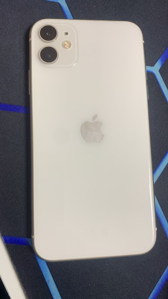 Смартфон iPhone 11 128 Gb