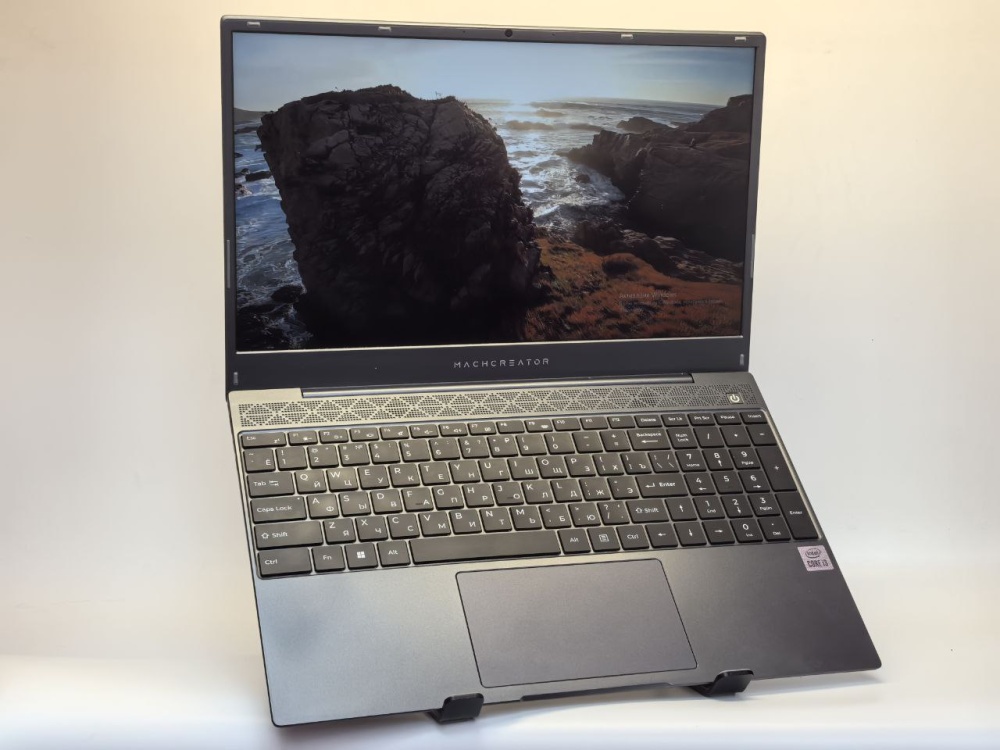 Ноутбук Machcreator One i3