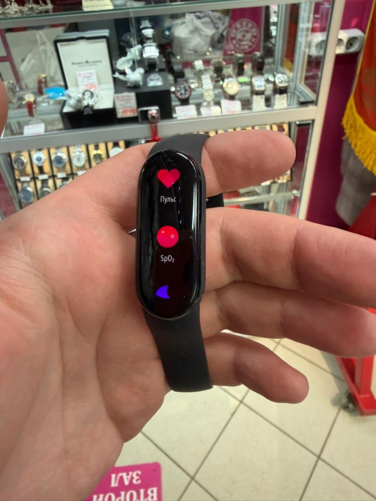 Фитнес-браслет Xiaomi MI Band 6