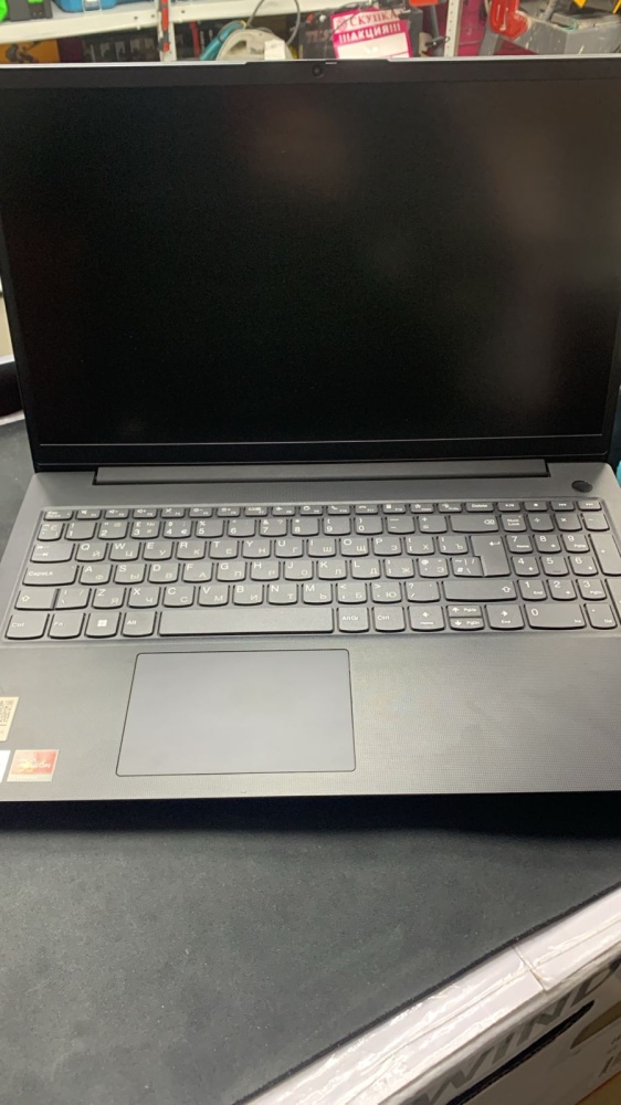 Ноутбук Lenovo 82yu
