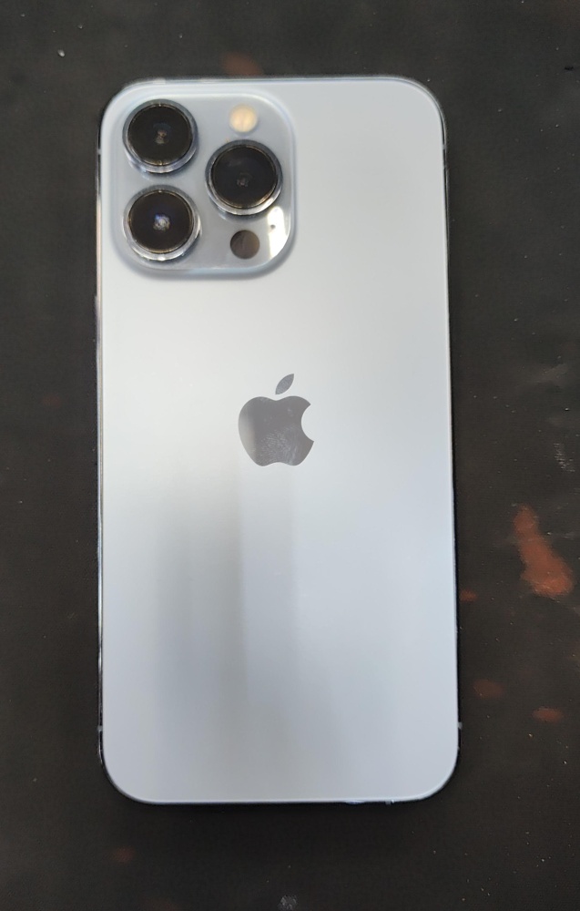 Смартфон iPhone 13 PRO 256 GB