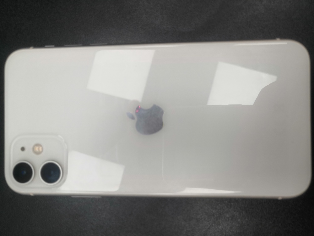 Смартфон iPhone 11 64Gb