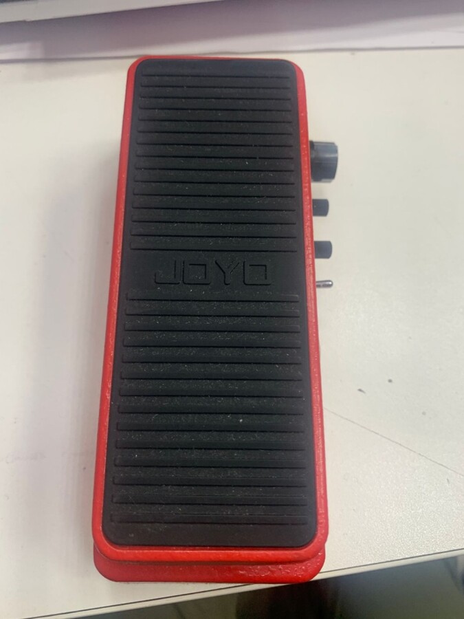 Педаль эффектов  multimode wah