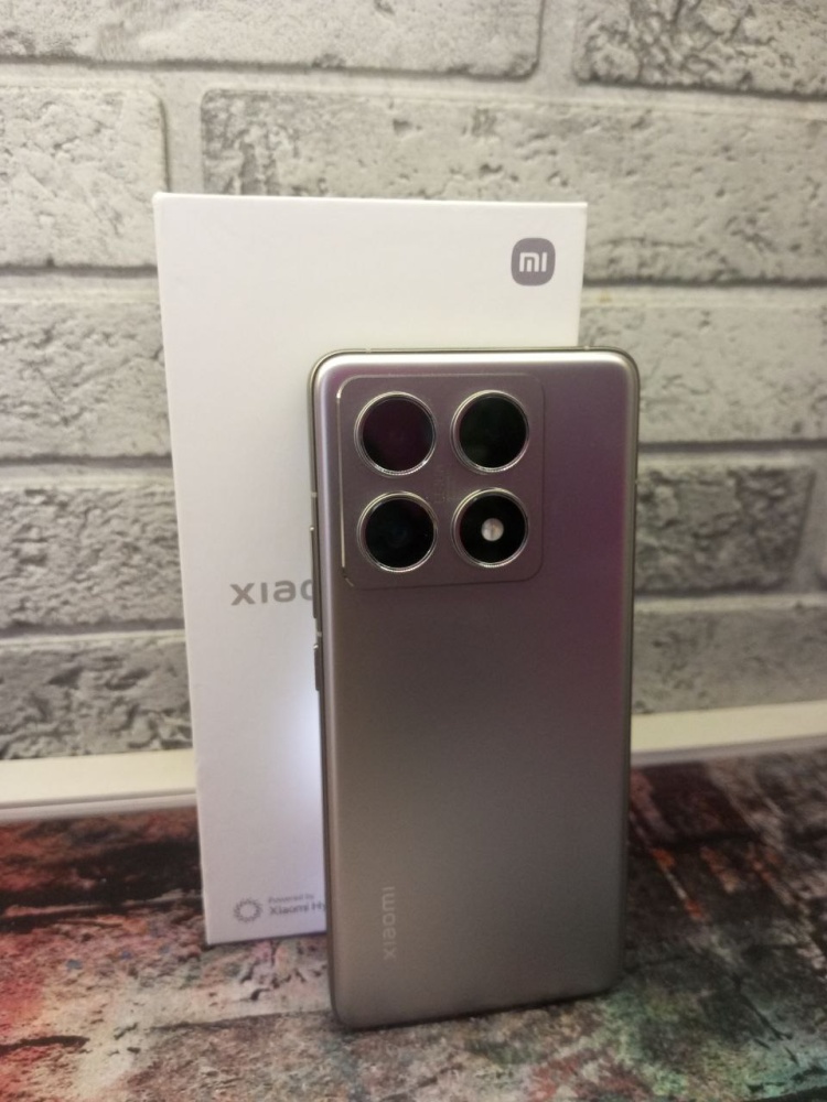 Смартфон Xiaomi 14t