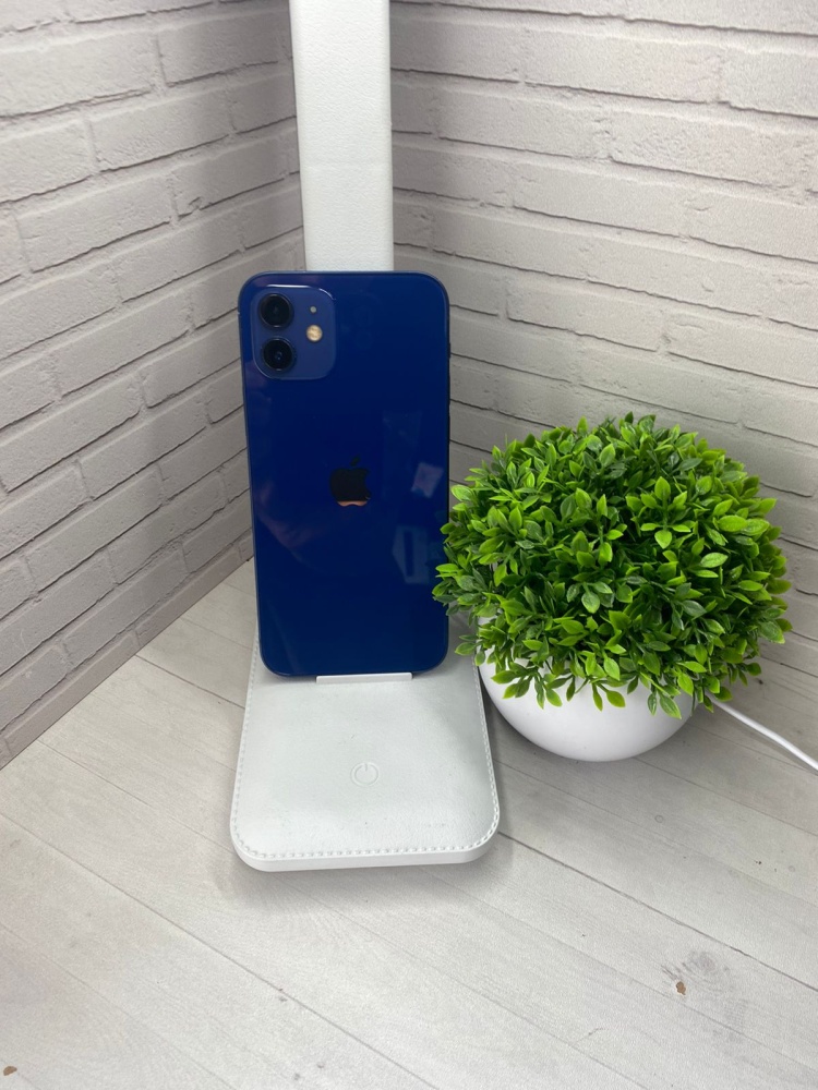 Смартфон iPhone 12 64 Gb