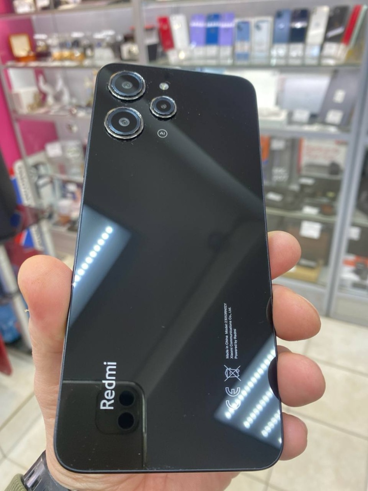 Смартфон Xiaomi Redmi 12 8/256 GB