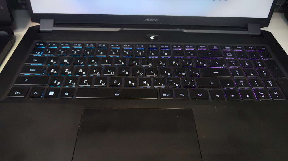 Ноутбук Aorus 7 i5-12450/14*4.7/1.5TB/32Gb/RTX4050(6gb)