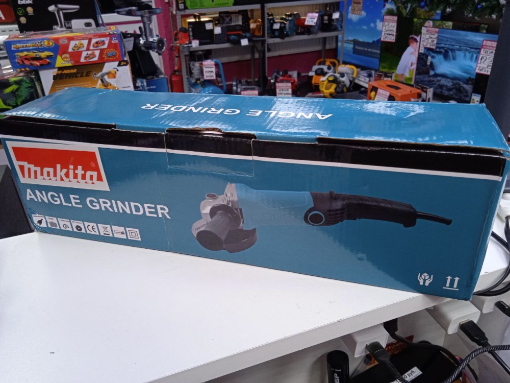 УШМ (Болгарка) Makita, 6 скоростей