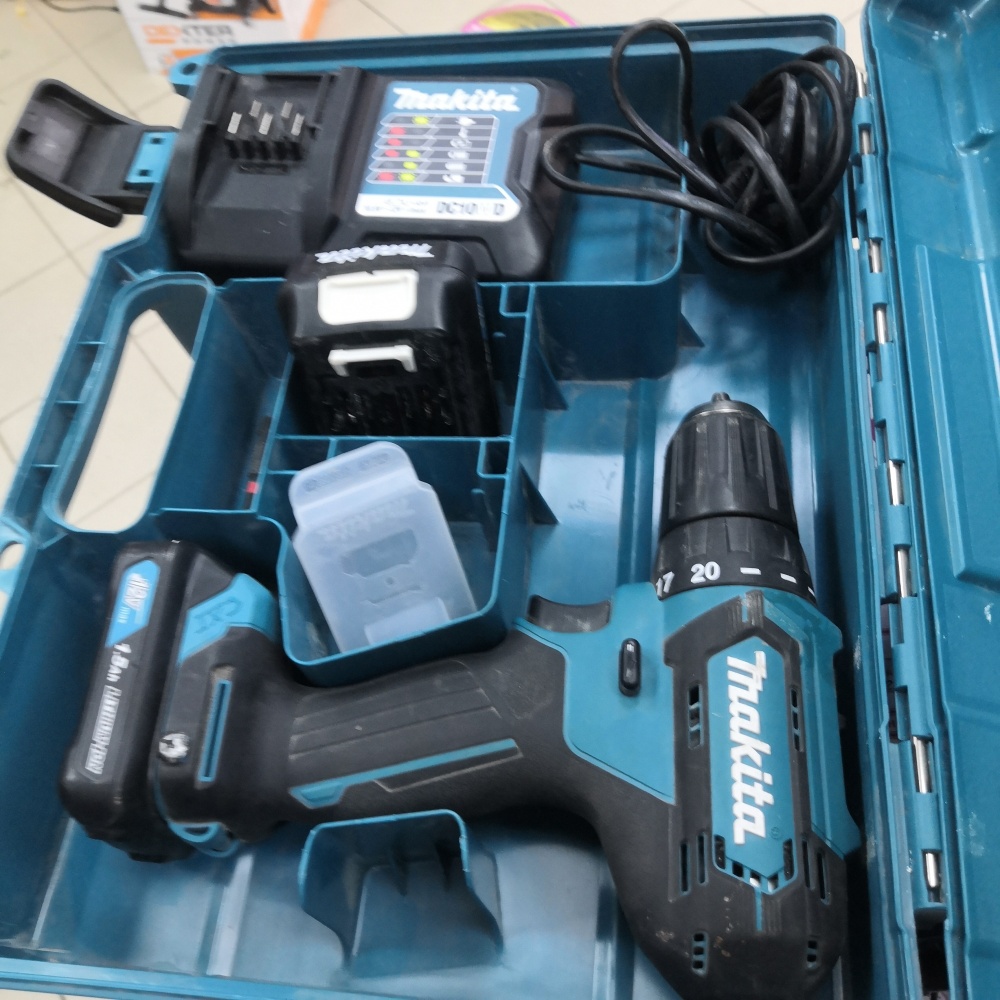 Шуруповерт Makita DF333d