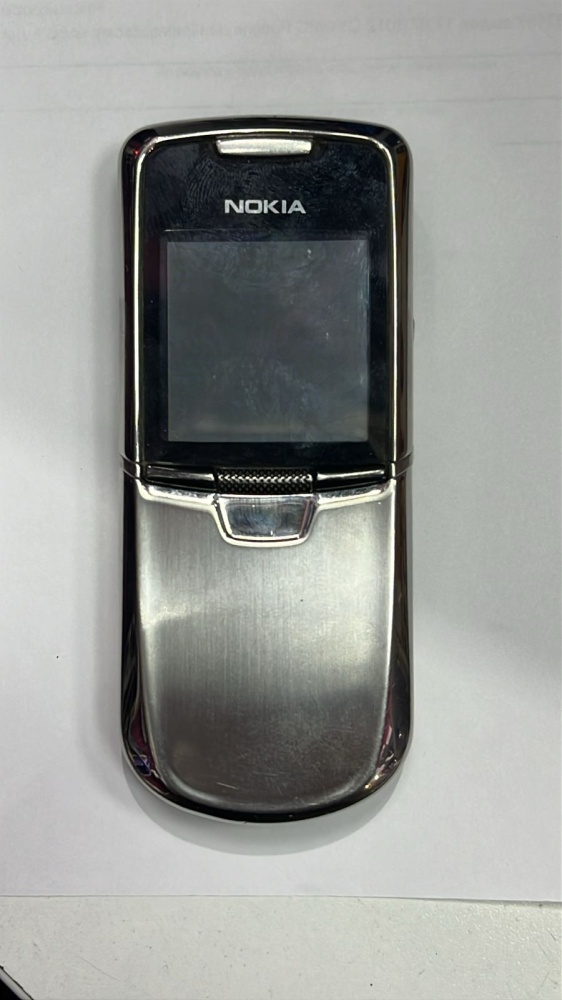 Мобильный телефон Nokia 8800