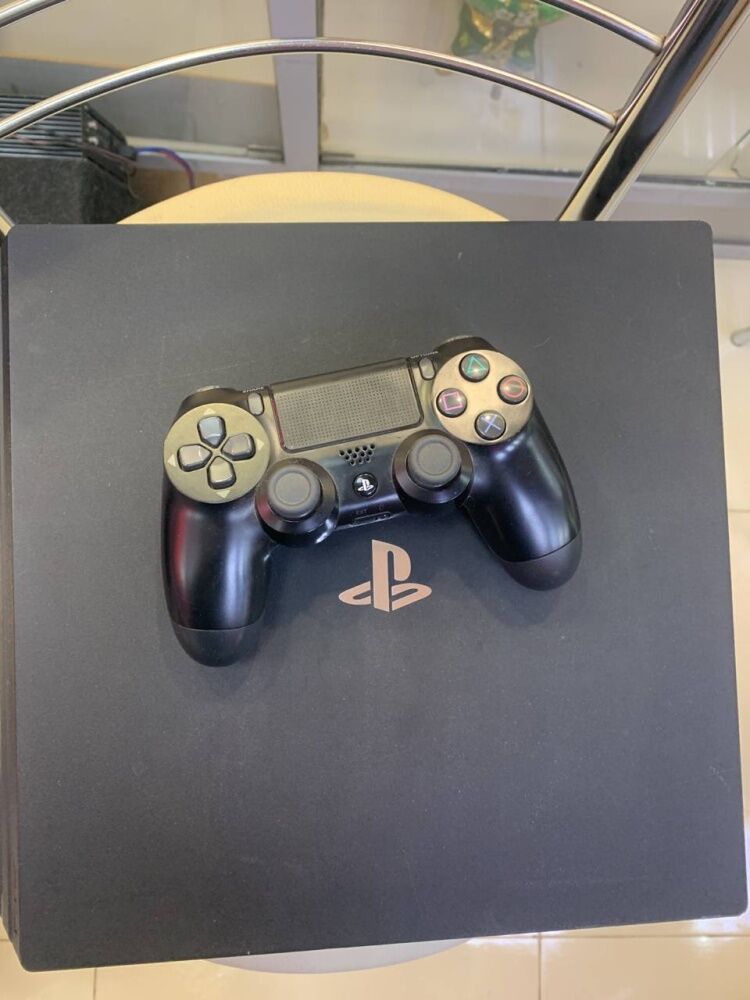 Игровая приставка Sony PlayStation 4 PRO 1tb