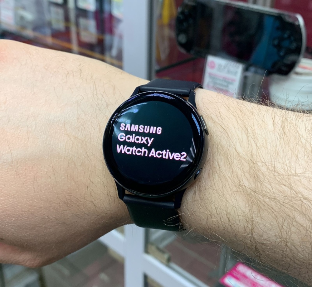 Смарт часы Samsung Galaxy Watch Active2