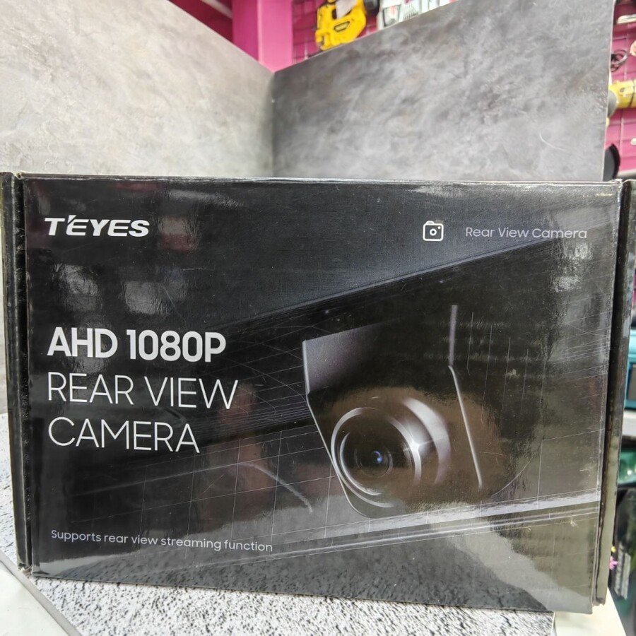 Камера заднего вида teyes 1080p