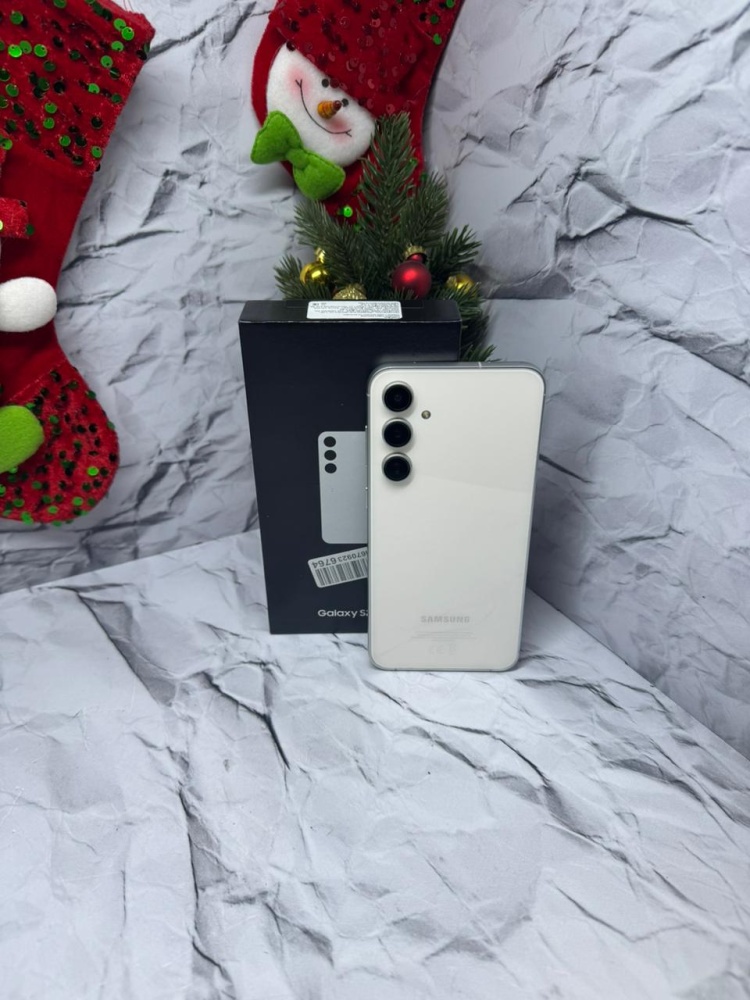 Смартфон Samsung S23 FE 8/256