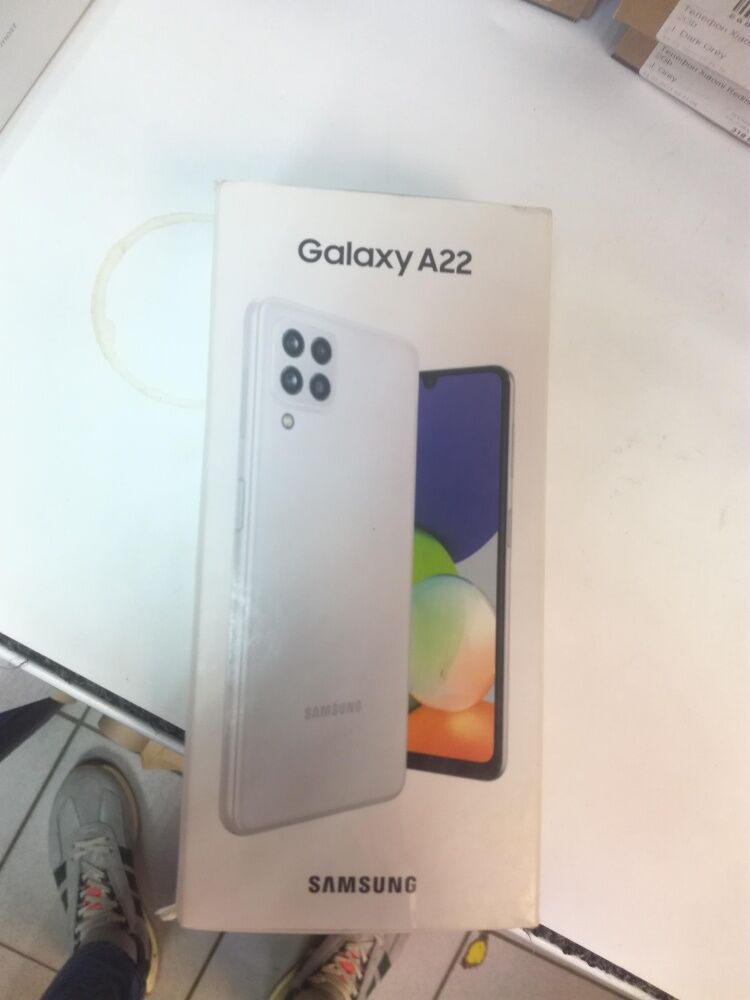 Смартфон Samsung A22