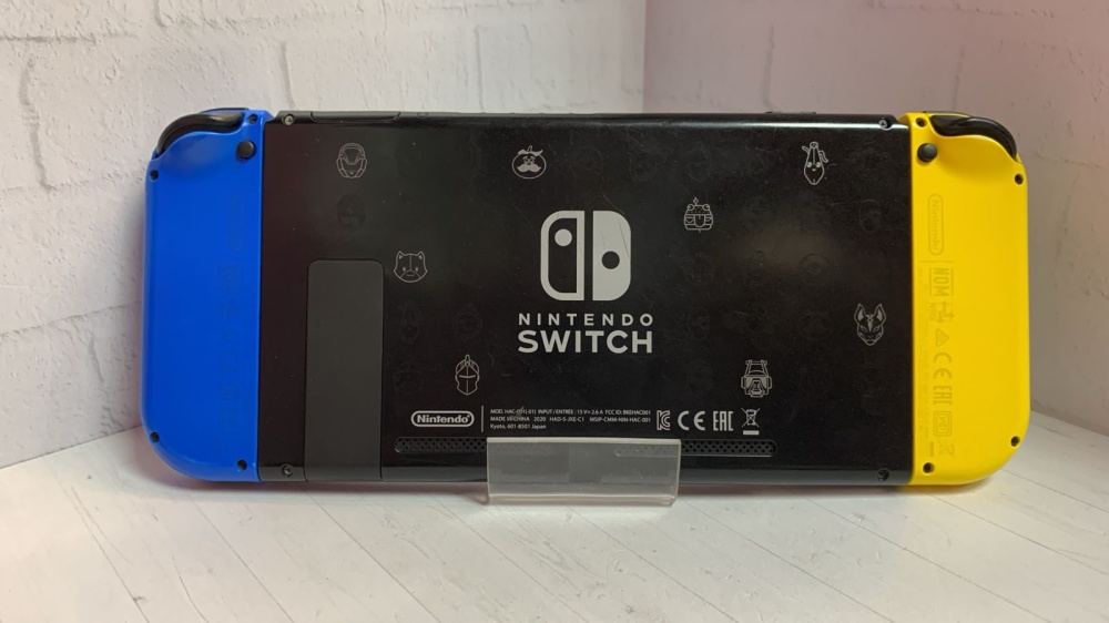 Игровая приставка Nintendo Switch ПРОШИТЫЙ