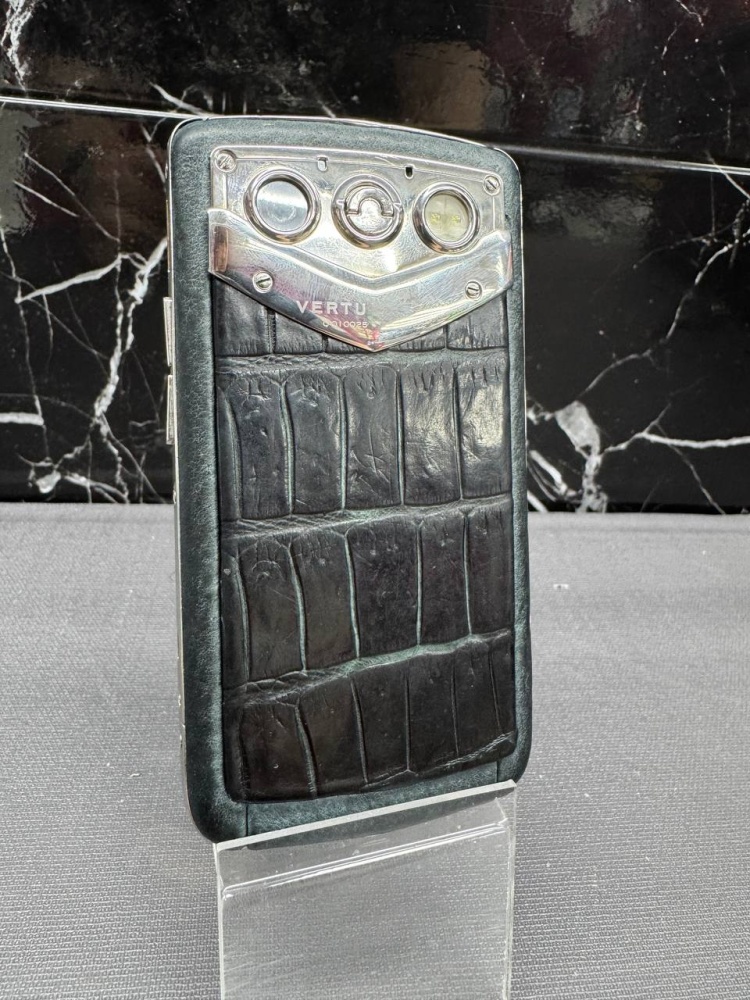 Мобильный телефон Vertu