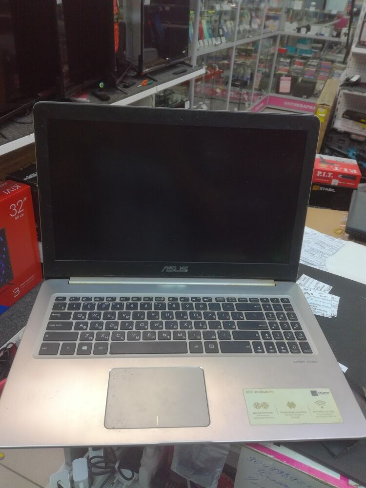 Ноутбук ASUS  N580V