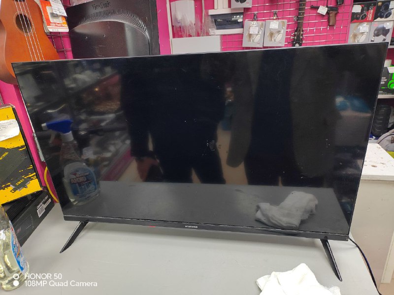 Телевизор Starwind 32