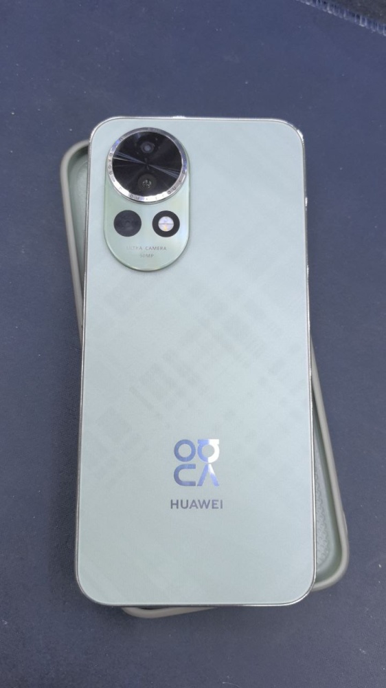 Смартфон Huawei Nova 13 12/256