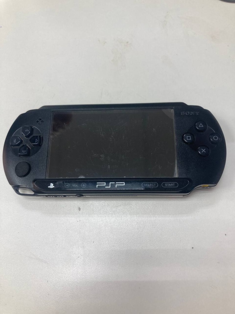 Игровая приставка PSP E1008