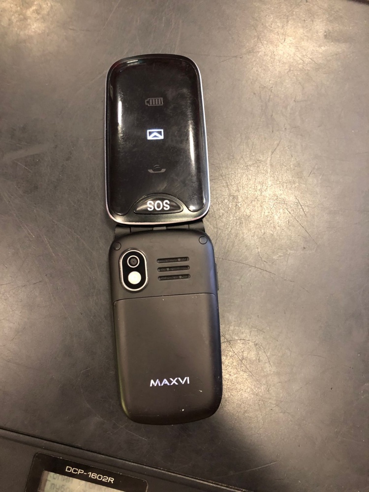 Мобильный телефон Maxvi e6