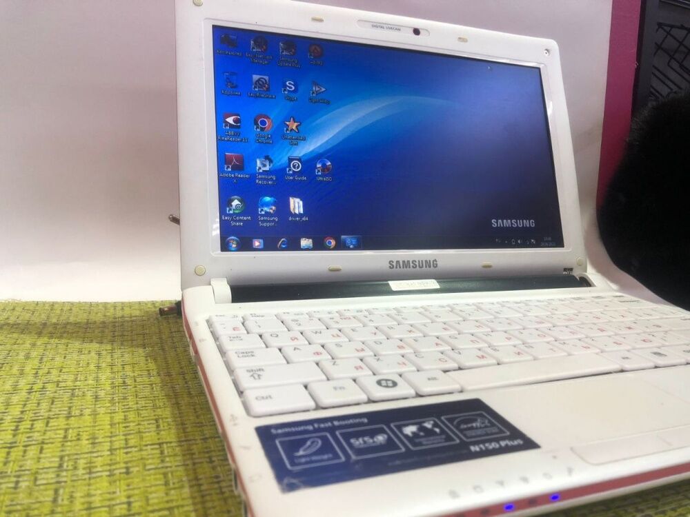 Ноутбук Samsung N150Plus