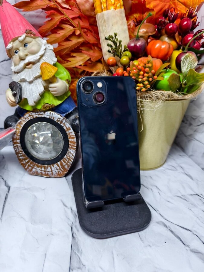 Смартфон iPhone 13 128 Gb