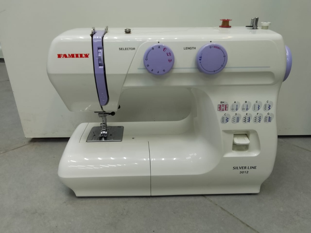 Швейная машина  FAMILY SL 3012