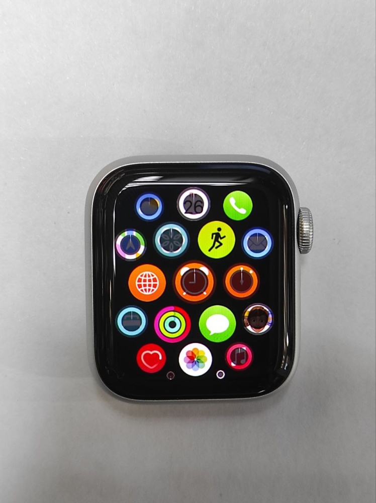 Часы Apple SE 40 mm